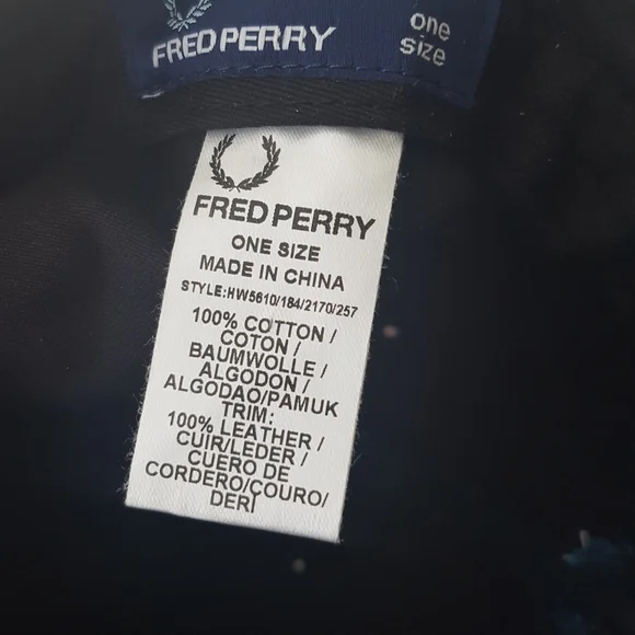 Hat - Picture 3 of 4